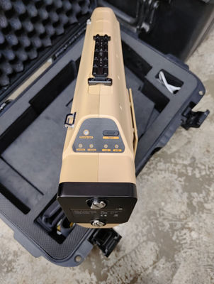 HS102B-PC-G Portable Jammer Anti Drones / 2.4 Ghz Drone Jammer 3.5kg Customizable Frequency Band And Directional Interference Handheld Anti Drone System For Intelligent Information Fusion